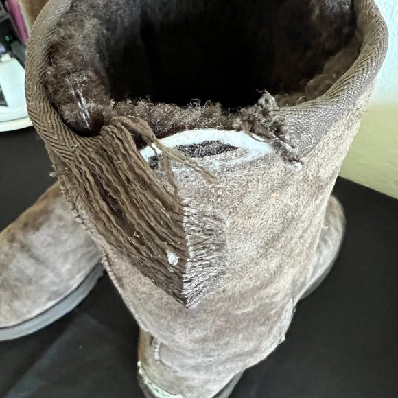 Tall Brown Uggs - Picture 5 of 12